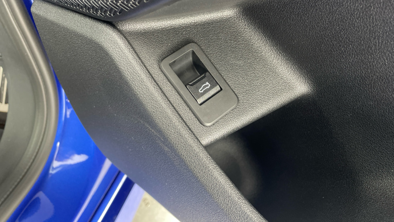 BMW 2 Series 223i MHT M Sport 5dr DCT Petrol Hatchback